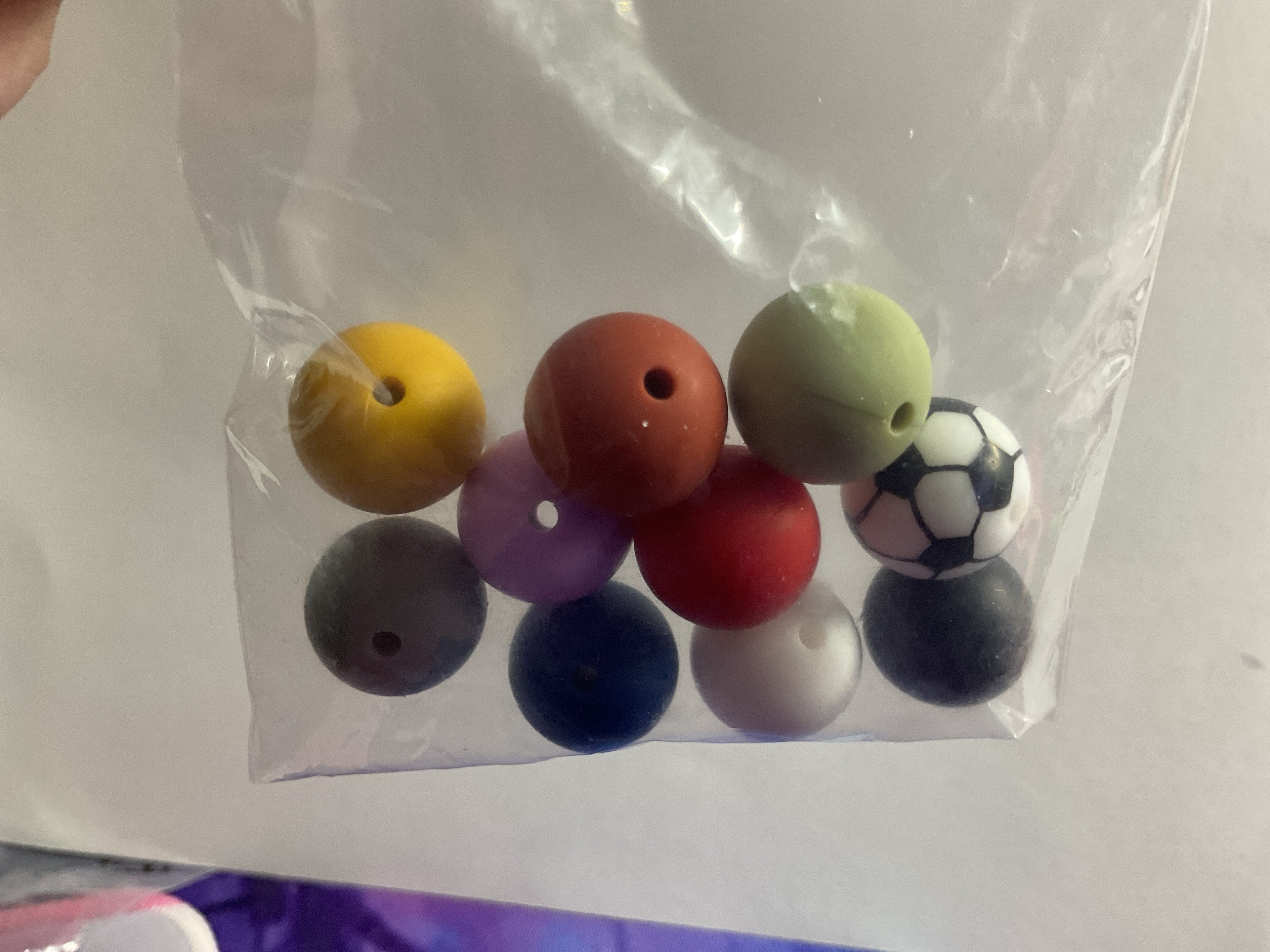 $3.00 Bags Of 14/16mm Silicone Beads