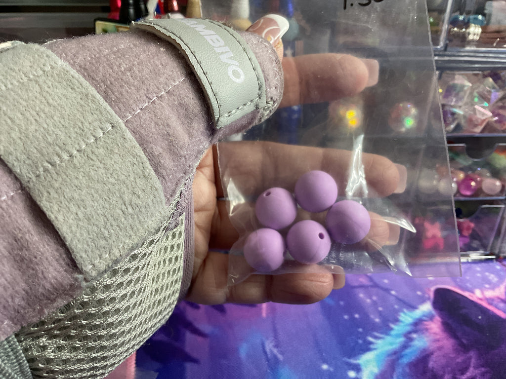 $1.50 Bag Of 14/16mm Mix Silicone Beads