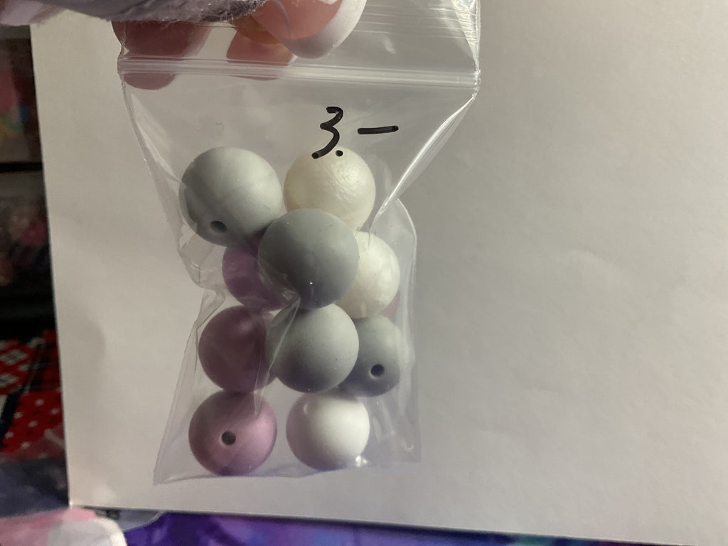 $3.00 Bags Of 14/16mm Silicone Beads