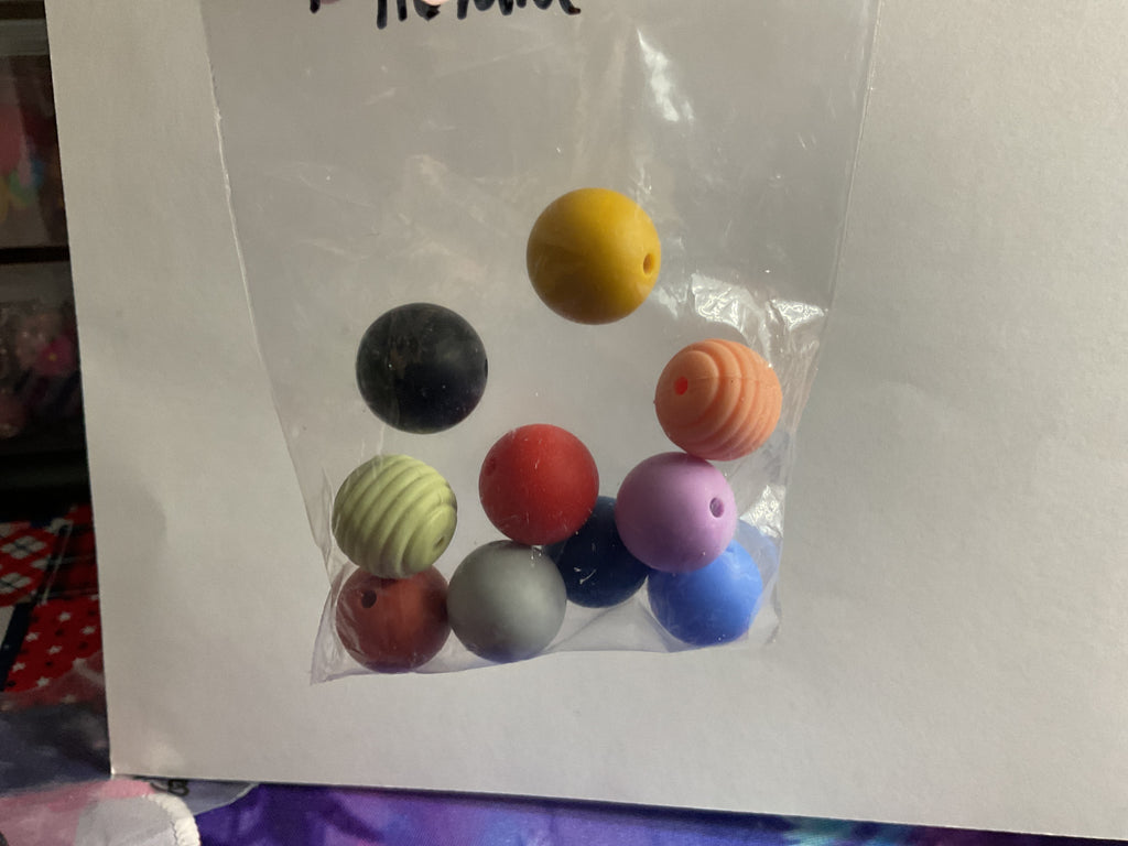 $3.00 Bags Of 14/16mm Silicone Beads