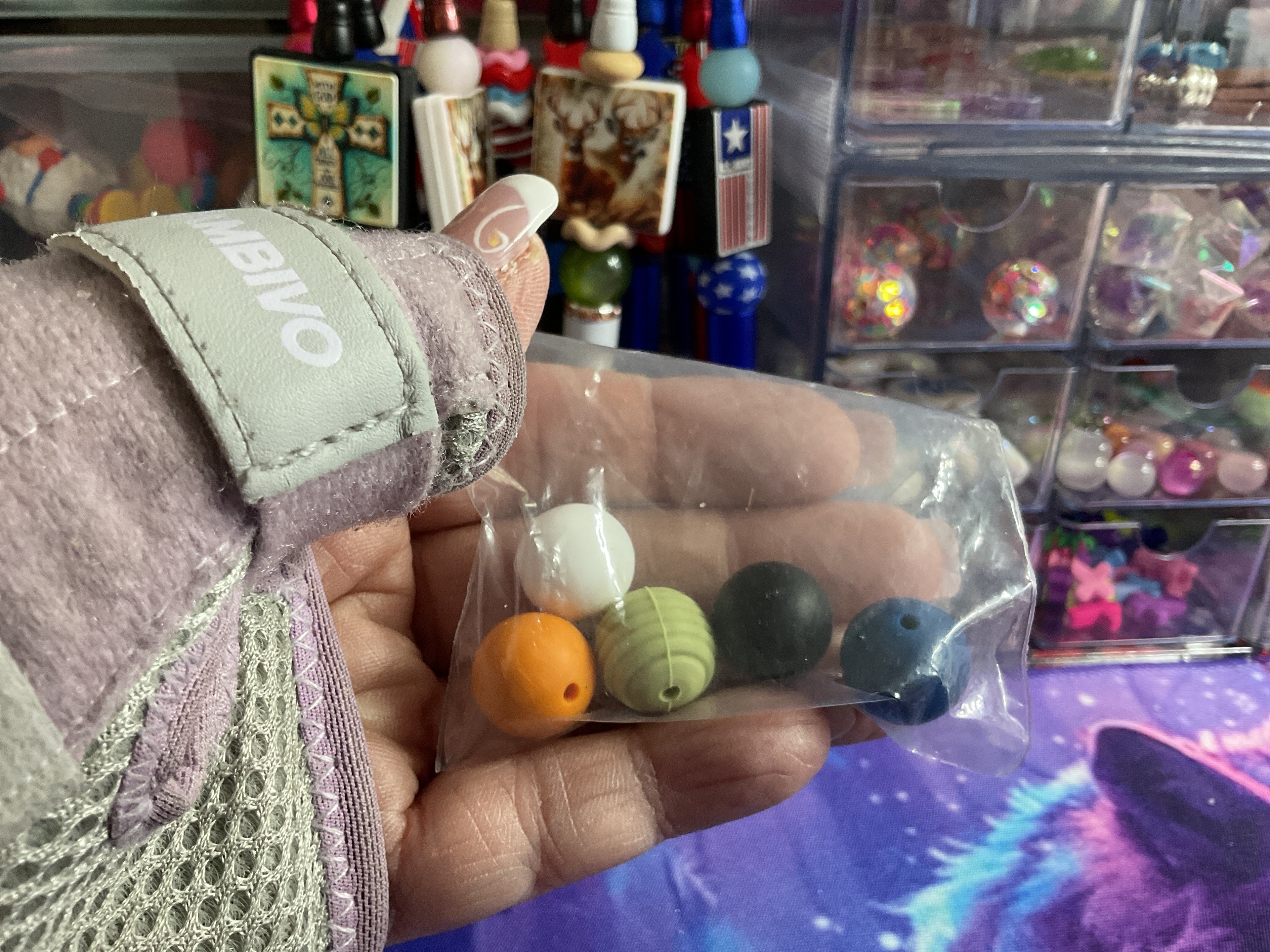 $1.50 Bag Of 14/16mm Mix Silicone Beads