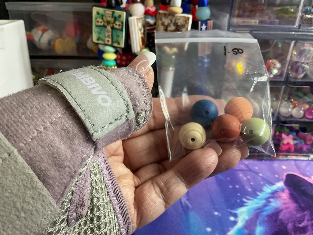 $1.50 Bag Of 14/16mm Mix Silicone Beads
