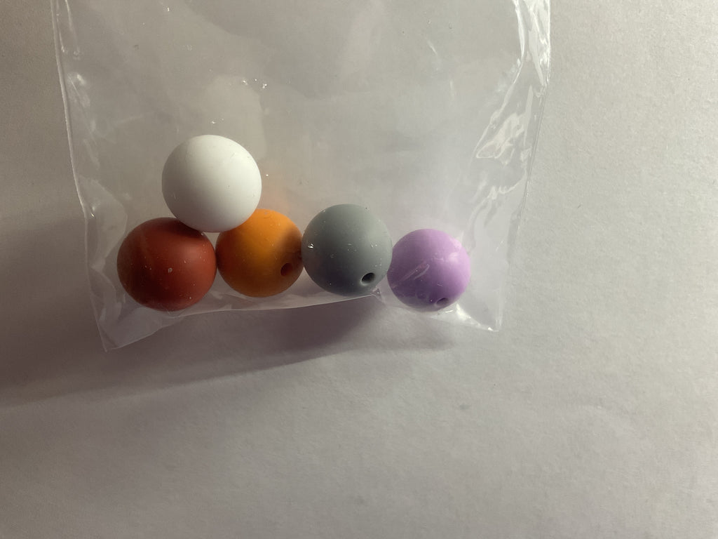 $1.50 Bag Of 14/16mm Mix Silicone Beads