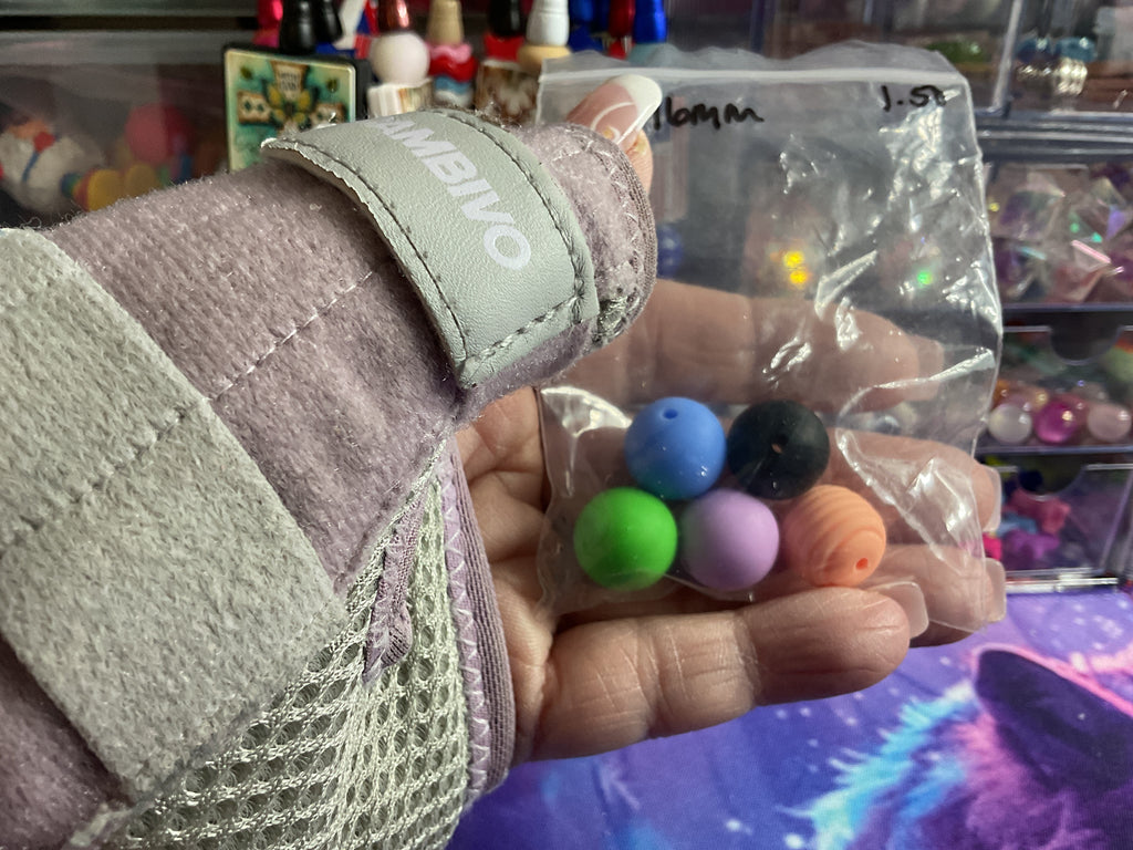 $1.50 Bag Of 14/16mm Mix Silicone Beads
