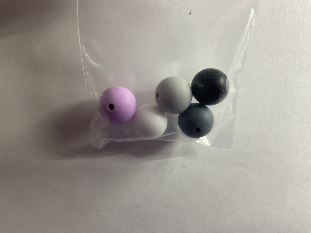 $1.50 Bag Of 14/16mm Mix Silicone Beads