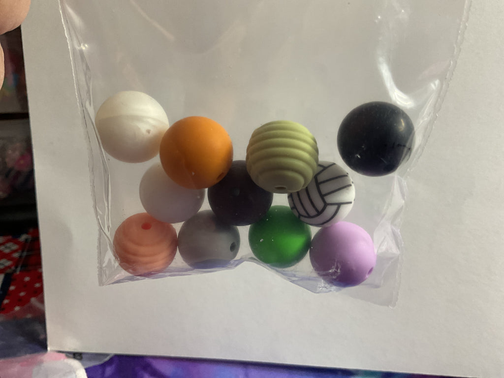 $3.00 Bags Of 14/16mm Silicone Beads